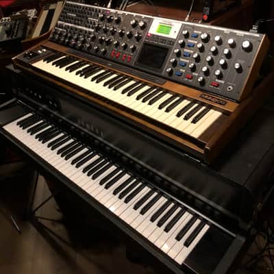Moog Minimoog Voyager XL 61-Key Monophonic Synthesizer 2010 - Black with Wood Cabinet