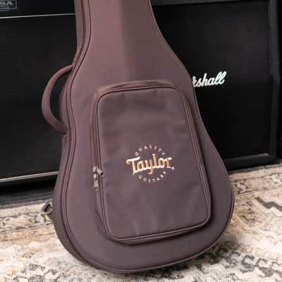 Immagine Taylor 250ce Plus BLK Bajo Quinto Acoustic/Electric Guitar - Black with Aerocase - 16