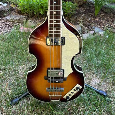 Hofner Contemporary Series Violin Bass 2006 - 2019 - Antique Brown Sunburst image 4