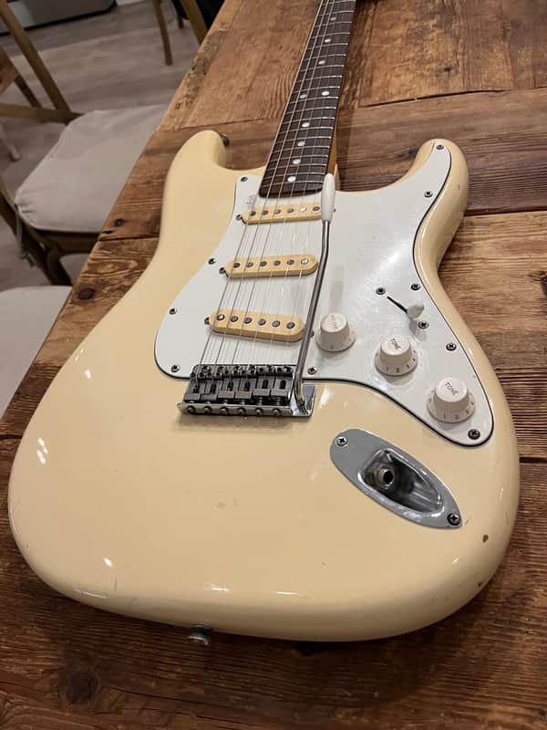Fernandes Stratocaster Stone Logo 1970's White with case image 1