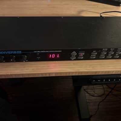Alesis Midiverb III | Reverb