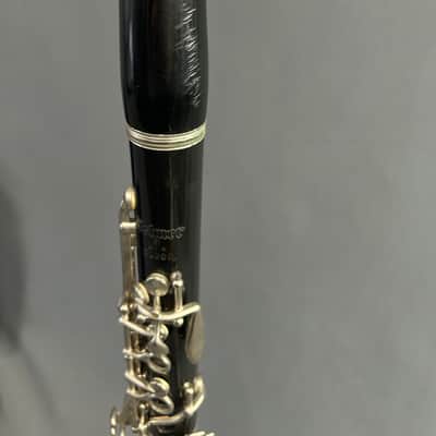 Selmer CL300 Bb Student Clarinet - Black Resin w/ Case image 9