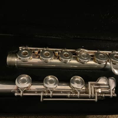 Gemeinhardt 3SHB Open hole Flute-All New Pads, New Case image 2