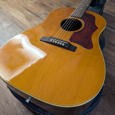 Gibson J-50 Sloped Shoulder Acoustic Dreadnought Guitar 1967 W/Gibson Case image 4