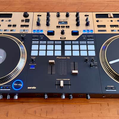 Pioneer DDJ-REV7 2-Channel DJ Controller Limited Edition Gold image 18