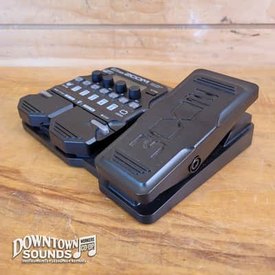 Zoom G1X Four Guitar Multi-Effects Processor with Expression Pedal image 4