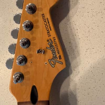 Fender Stratocaster neck 2004 - Maple with rosewood fretboard image 2