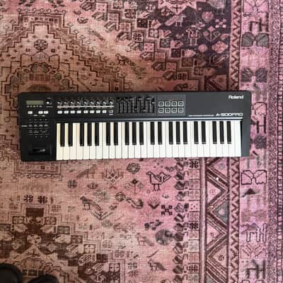 Roland A-500PRO 49-Key MIDI Keyboard Controller 2010 - Present - Black image 1