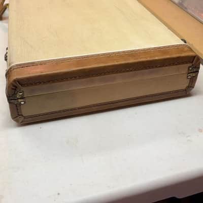 VINTAGE 1980's RICKENBACKER 4001/4003 BASS CASE image 9
