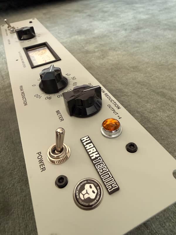 Klark Teknik KT-2A Tube Leveling Amplifier 2018 - 2019 - Beige image 1