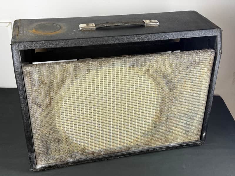 General Vintage Tone Custom aged cabinet for Fender ®️Deluxe reverb combo image 1