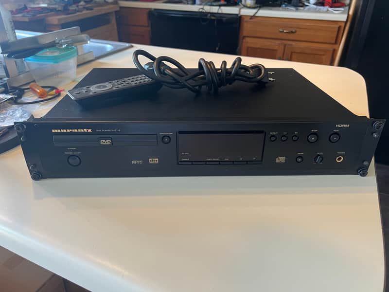 Marantz DV7110 Rack mount DVD/CD Player w/remote, NEW laser & rack mount Bolts/Washers.