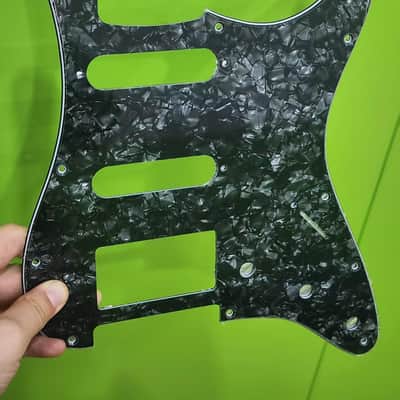 Electric Guitar Standard Stratocaster SSH Pickguard Start Pickguard Scratch Plate for Fender USA/Mexican Model Style 11-Hole (Black Pearl) image 4