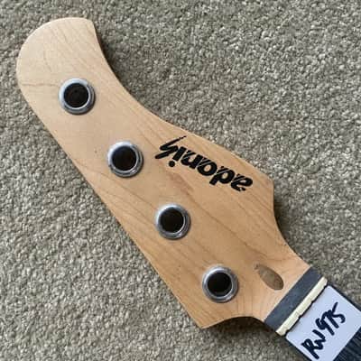 21 Frets Rosewood Fretboard 4 String Bass Maple Neck image 4