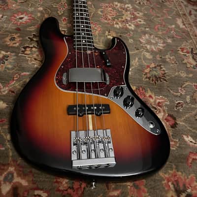 Fender '62 American Vintage Reissue Jazz 2012 - 3 color sunburst image 2