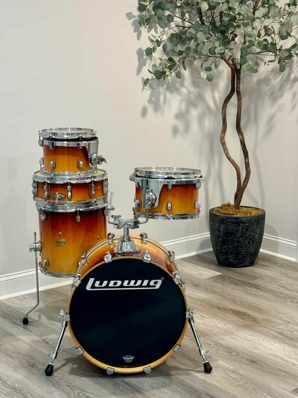 Ludwig Accent cs - Sunburst lacquer 20/14/12/10 with 14 inch snare image 1
