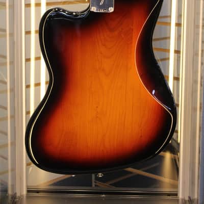 Fender Player II Jazzmaster - 3-Color Sunburst image 3
