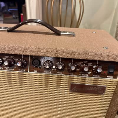 Fender Acoustasonic Junior DSP 2-Channel 2 x 40-Watt 2x8" Acoustic Guitar Amp with Onboard Effects 2004 - 2011 - Brown image 3