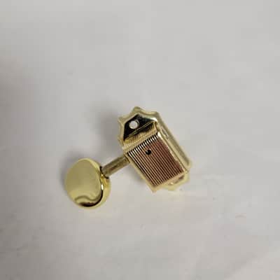 Gold vintage Kluson style tuning key with oval metal button 2010s - Gold image 1