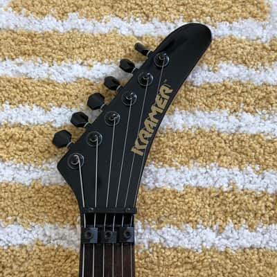 Kramer LK1-BF 1988-1989 Silverburst image 11