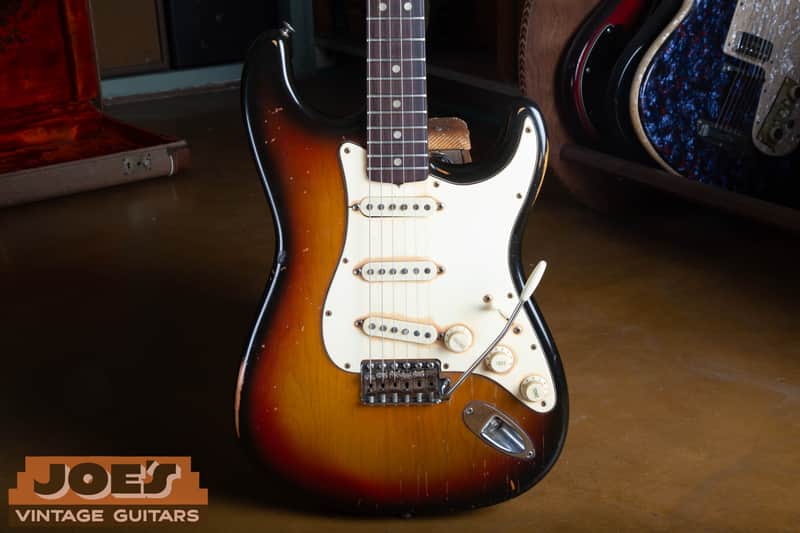 Fender Stratocaster 1965/1970 - Sunburst - Fair