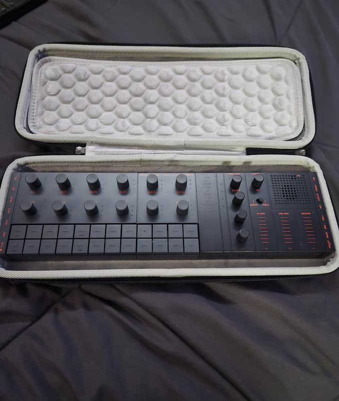 Yamaha Seqtrak Mobile Music Ideastation 2024 - Present - Grey / Black image 1