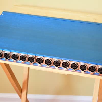 Switchcraft PT16FX2DB25 16-point XLR Female - DB25 Patchbay 2018 Blue image 4