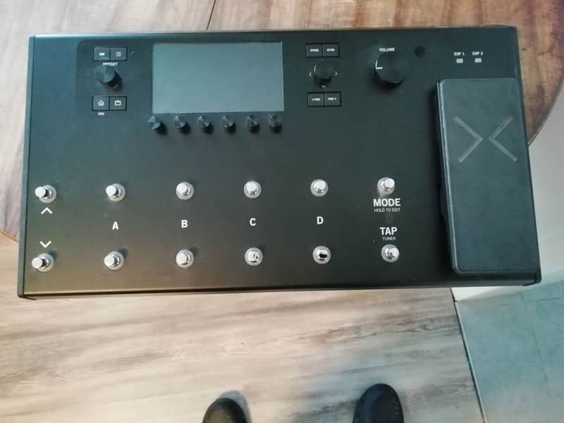 Line 6 Helix LT + Gator totebag- free shipping in Germany image 1