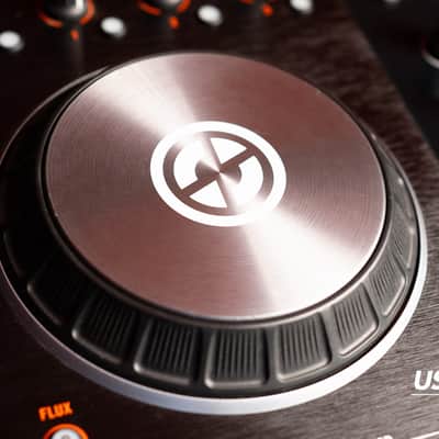 Native Instrument Traktor Kontrol S2 Mk2 image 7
