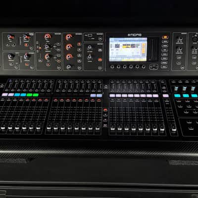 Midas M32 LIVE 40-Channel Digital MXR w. ROLLING ROADCASE image 1