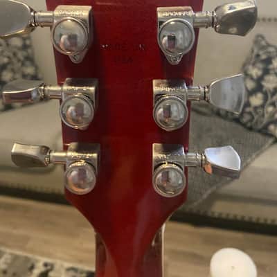 Gibson Les Paul Classic 2022 Cherry Burst Upgraded Locking Tuners Upgraded Gibson case image 9