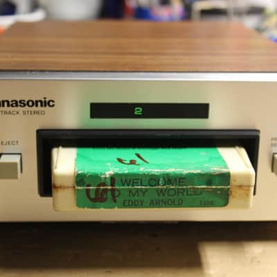 Restored Panasonic RS-801US 8 track player (2) image 2