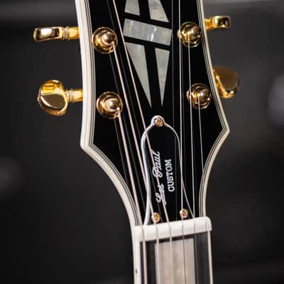 Epiphone Les Paul Custom Electric Guitar - Alpine White with Gig Bag image 5