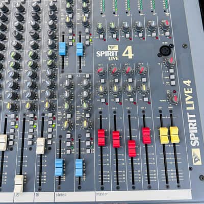Soundcraft Spirit Live 4 16 Channel Mixer w/ATA Road Case - Working image 4
