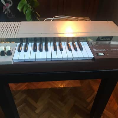 Bontempi B4 - Italian Vintage Electric Chord Organ image 1