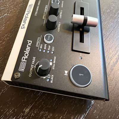 Roland V-02HD MK II 2025 - Black image 4