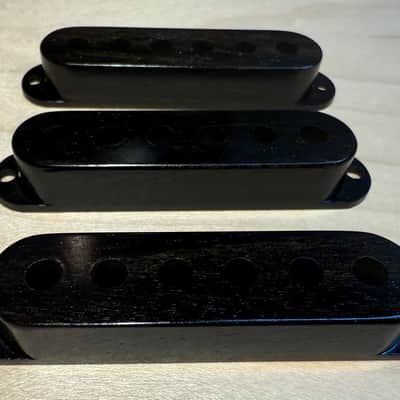 Strat single coil wood pickup cover set image 3