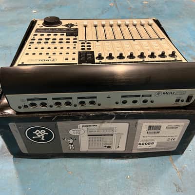 Mackie MCU Pro Universal DAW Control Surface 2008 - Present - Gray image 2
