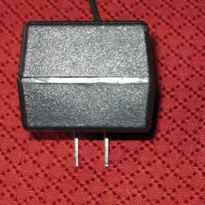 lightly used genuine Dunlop 18V adapter -  older version of ECB004 / ECB004US, part # CH90017, model # 41-18-150 R (late 1990s) image 9