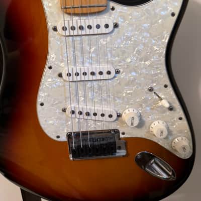 Fender Roadhouse Stratocaster 1997 - 2000 image 5