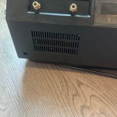 Beta VCR Cassette player image 6
