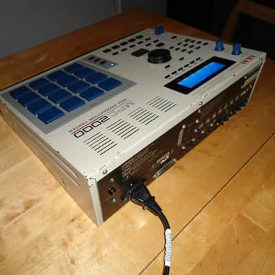 Akai MPC 2000 w/Custom BLUE LEDs & PADs 32MB RAM Sample & Boot Disks OS Ver.1.72 image 11