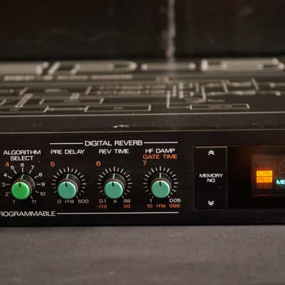 Roland DEP-5 Vintage 80's Digital Effects Processor 1U Rack Mount