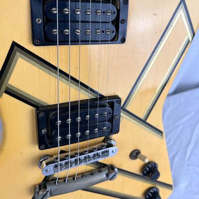 Gibson Explorer 1984 - Designer Series - White Hardtail image 1