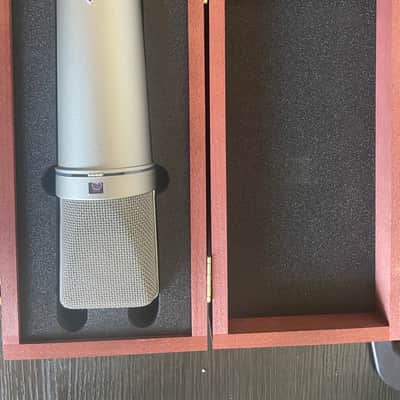Neumann U 87 Ai Set with Shockmount image 3