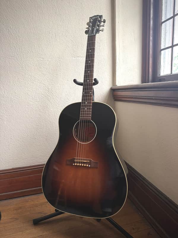 Gibson Slash Signature J-45 2020 - Present - November Burst