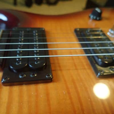 Carvin Holdsworth HF2 2005 -  Sunburst on Flamed Maple image 15
