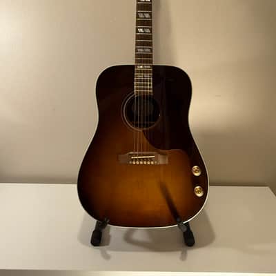 2019 Gibson Montana Hummingbird Studio image 11