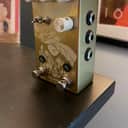 Walrus Audio Julianna Deluxe Chorus / Vibrato Limited Edition - Sweetwater 2021 - Gold