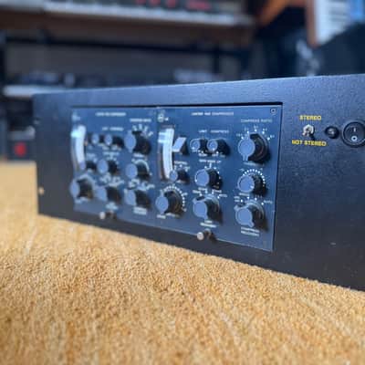 Neve 2254/E Compressor Limiter Racked Pair 1970s *deeply overhauled* Sold with WARRANTY image 2